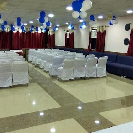 Hotel Sukh Sagar Gwalijar Zewnętrze zdjęcie