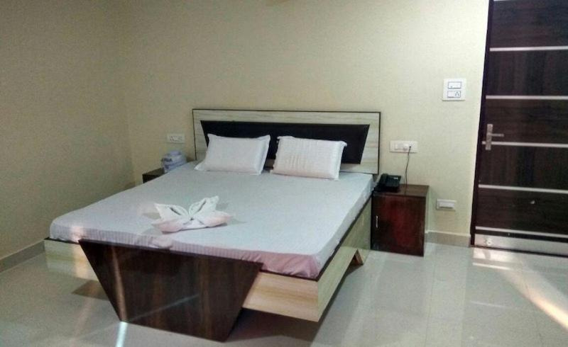 Hotel Sukh Sagar Gwalijar Zewnętrze zdjęcie